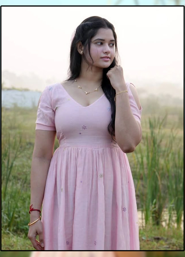 Bigg Boss beauty Ramya Moksha latest looks.. photos3