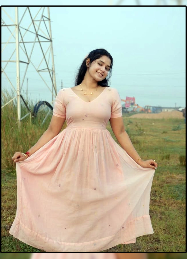 Bigg Boss beauty Ramya Moksha latest looks.. photos5