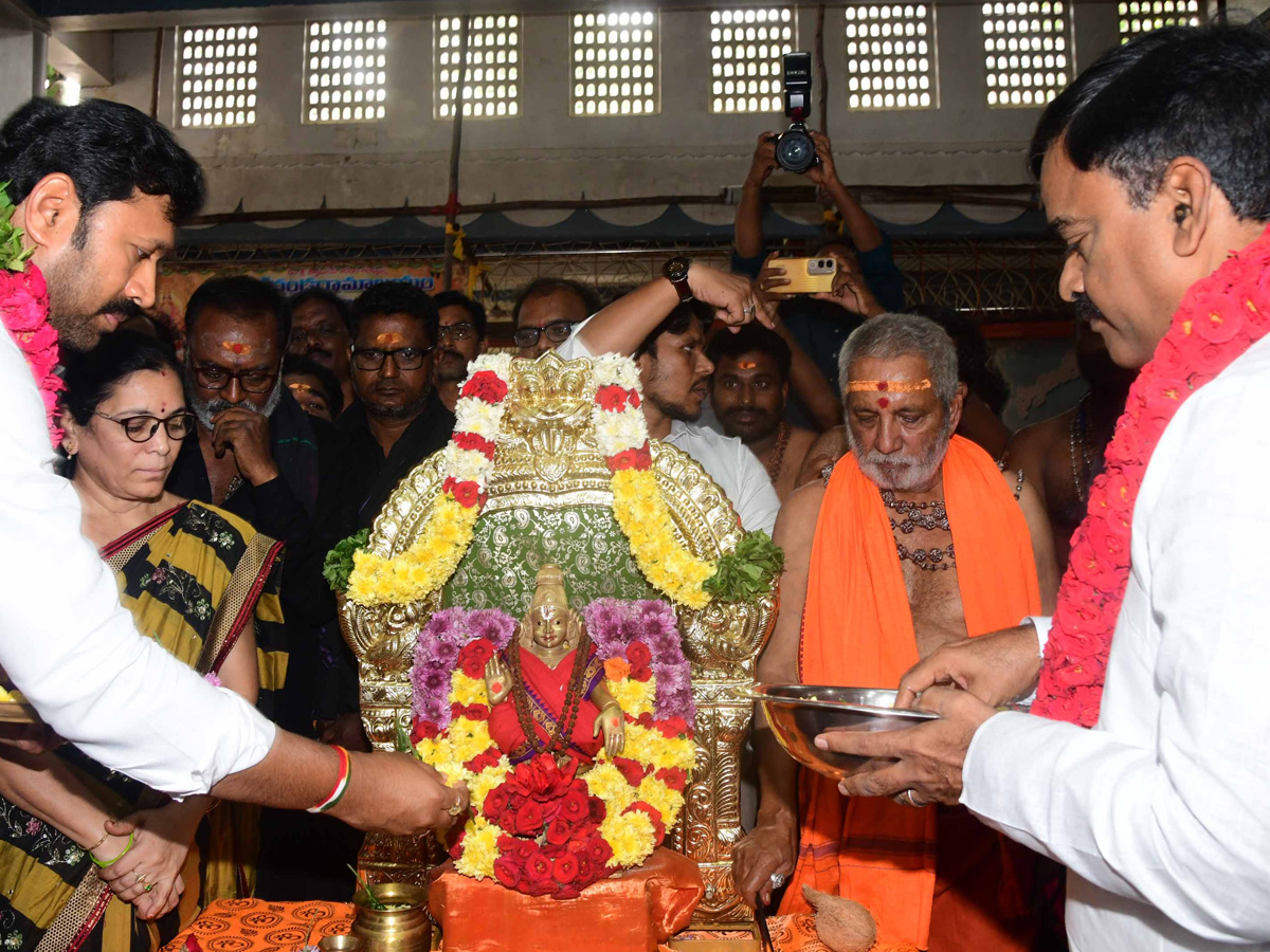 Best Photos of The Week in AP and Telangana Photo Gallery15