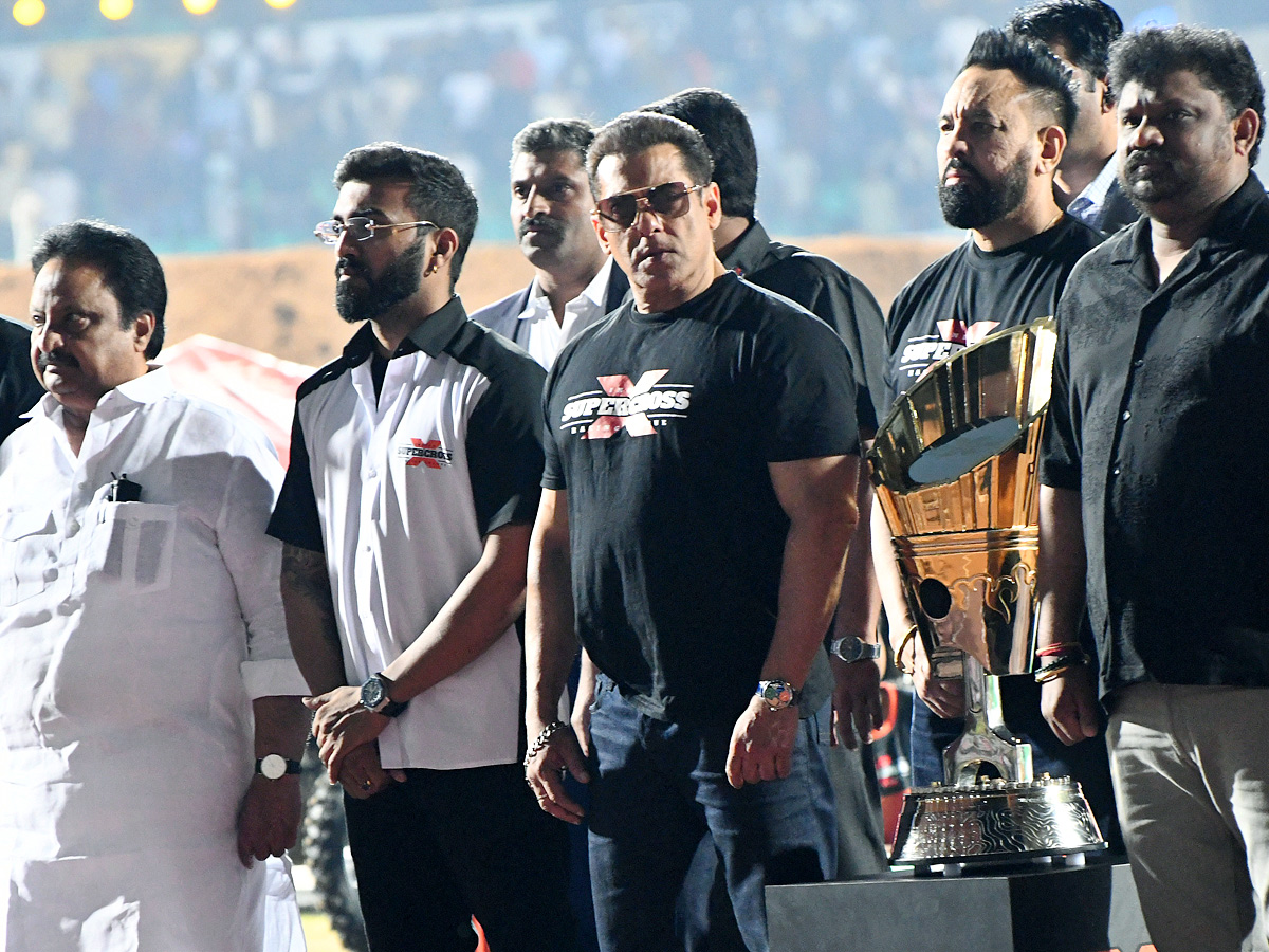 CM Revanth Reddy And star Salman Khan Attended The India Supercross Racing League 2025 Photos7