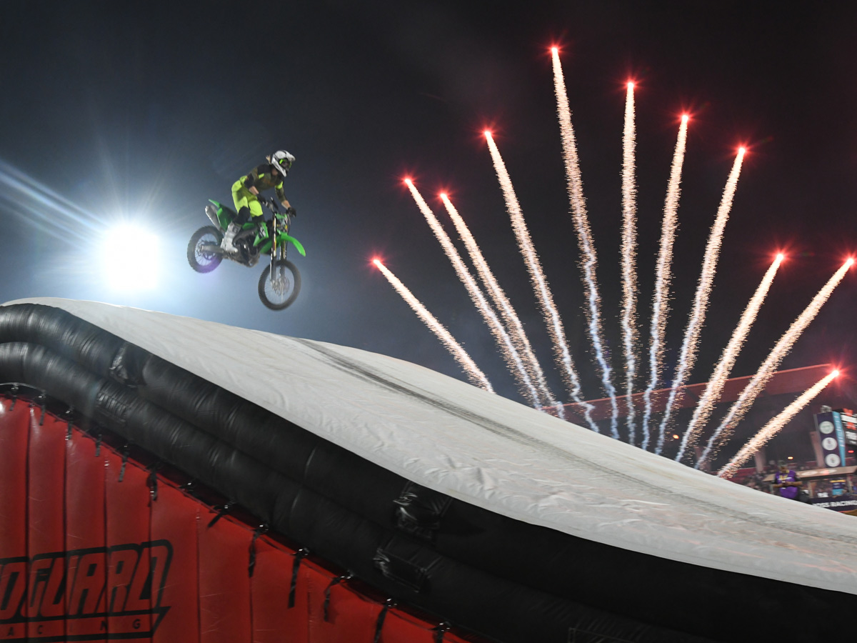 CM Revanth Reddy And star Salman Khan Attended The India Supercross Racing League 2025 Photos12