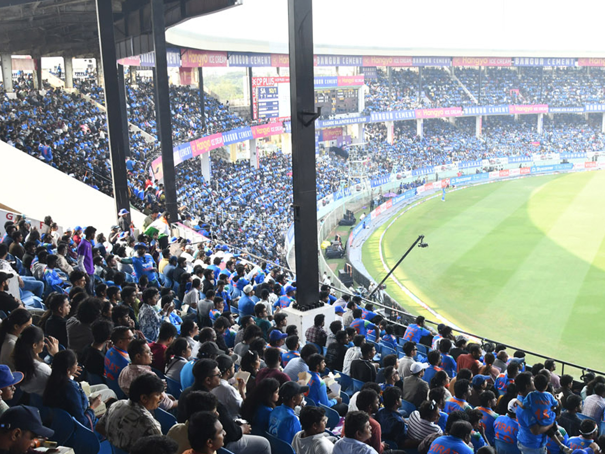 India won the match In Vizag odi series Photos21
