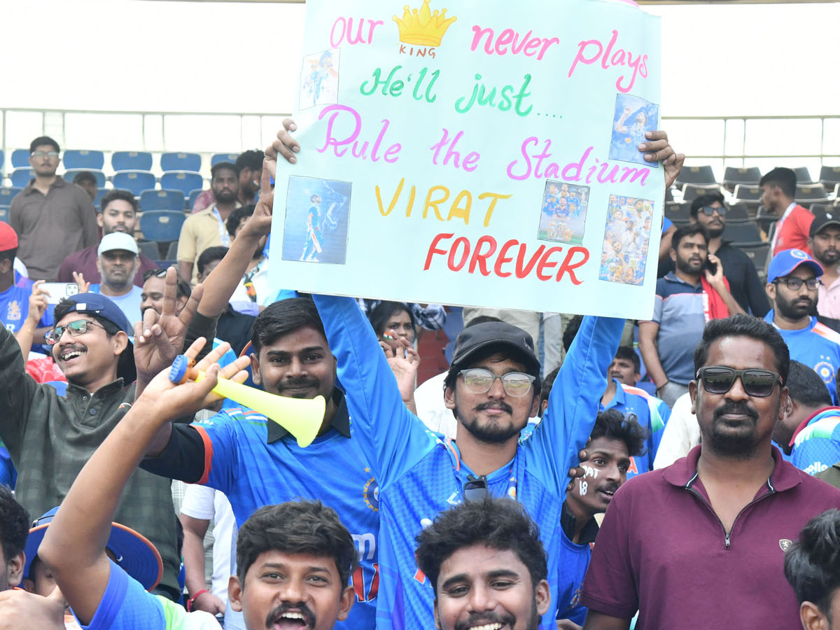 India won the match In Vizag odi series Photos6