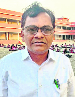 ఆకలితో వినలేకపోతున్నం
2