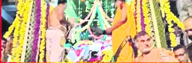 హోంగార్డులకు  బహుమతులు అందజేత 3