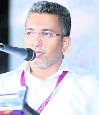 పెళ్లిలో తుపాకీతో చిందులు 1