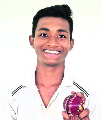 ప్రారంభమైన ఏసీఏ అండర్‌–14 జోనల్‌ మ్యాచ్‌లు4