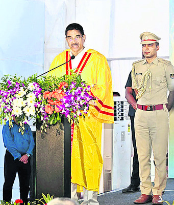 విద్య నైతిక నాయకత్వానికి పునాది1