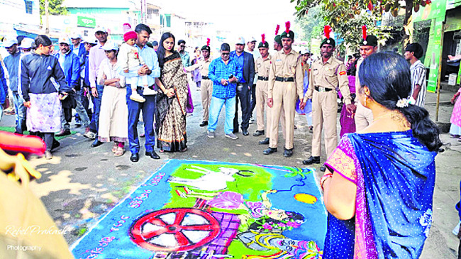 సందడిగా పథ్‌ ఉత్సవాలు3