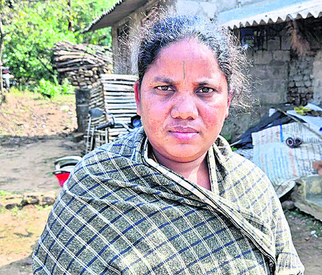 ఇల్లు పీకి పందిరి..! 3