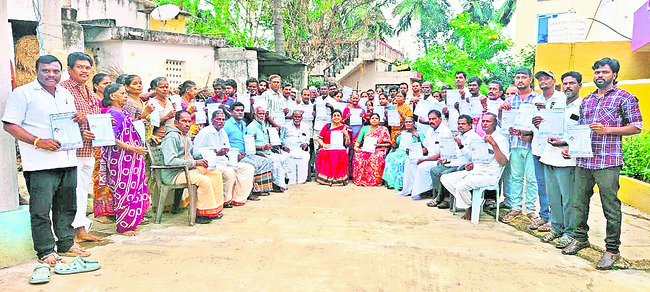 గంగమ్మా..దీవించమ్మా 
2