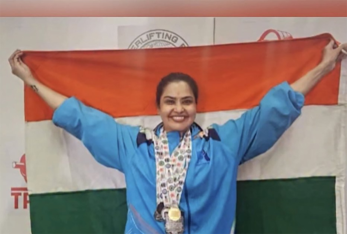 Actress Pragathi Mahavadi A Powerlifting Champion on the Rise Photos11