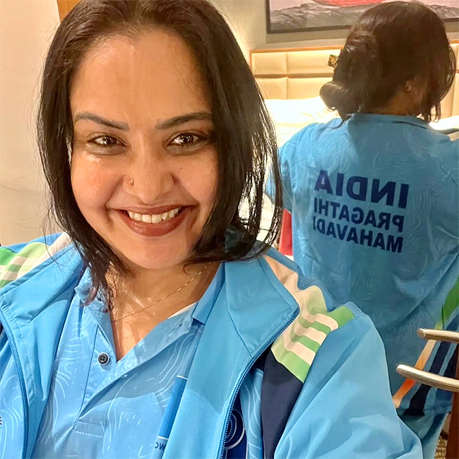 Actress Pragathi Mahavadi A Powerlifting Champion on the Rise Photos4