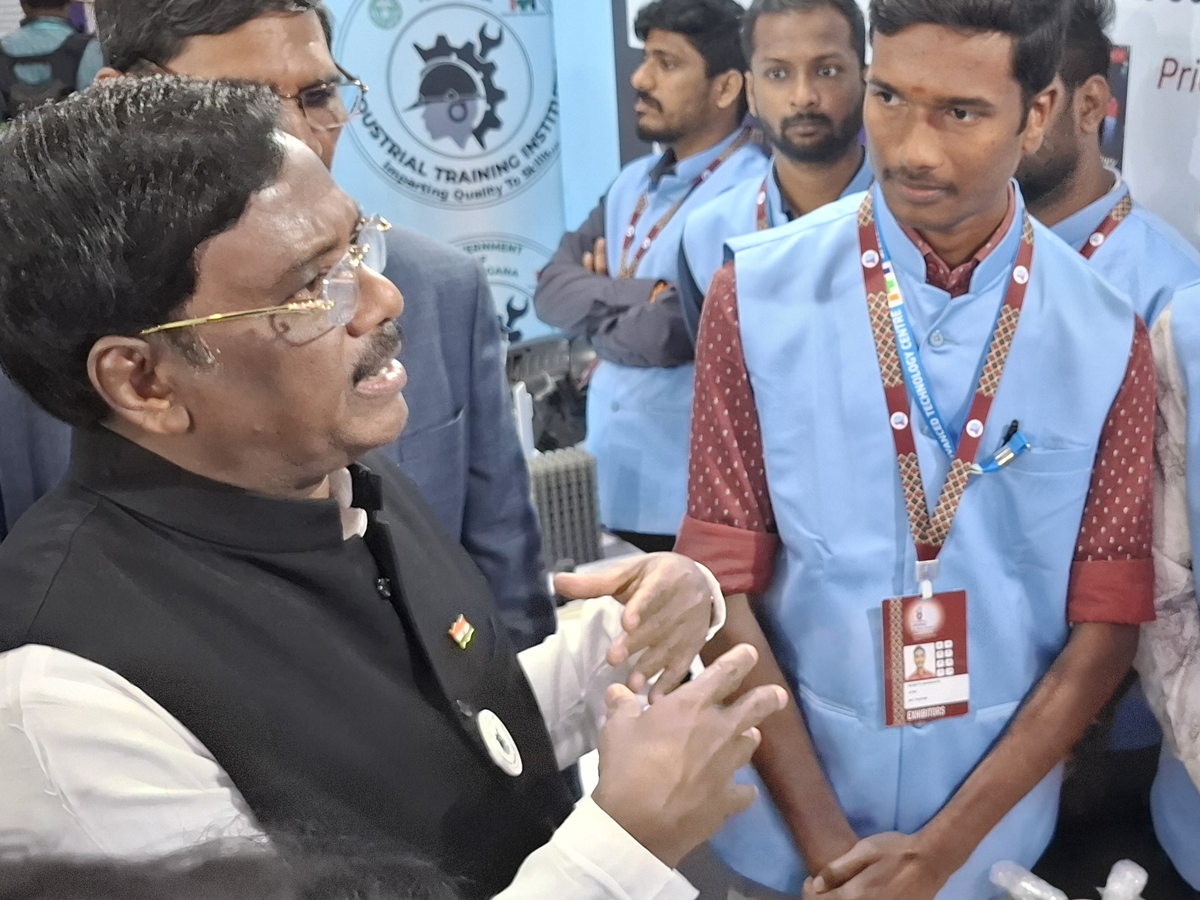 Telangana Hosts Rising Global Summit 2025 in Hyderabad Photos12