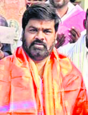 రుజువైతే జైలు శిక్ష..  అనర్హత వేటు 
1