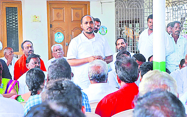 ఆకలి ఆరాటం.. బతుకు పోరాటం ! 3