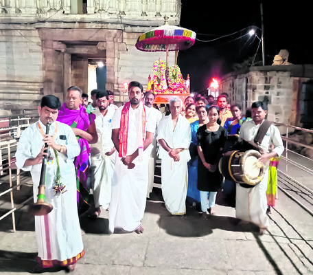 మల్లన్నకు వెండి రథోత్సవం1