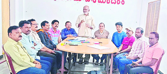 పీఆర్సీ అమలు చేయాలి2