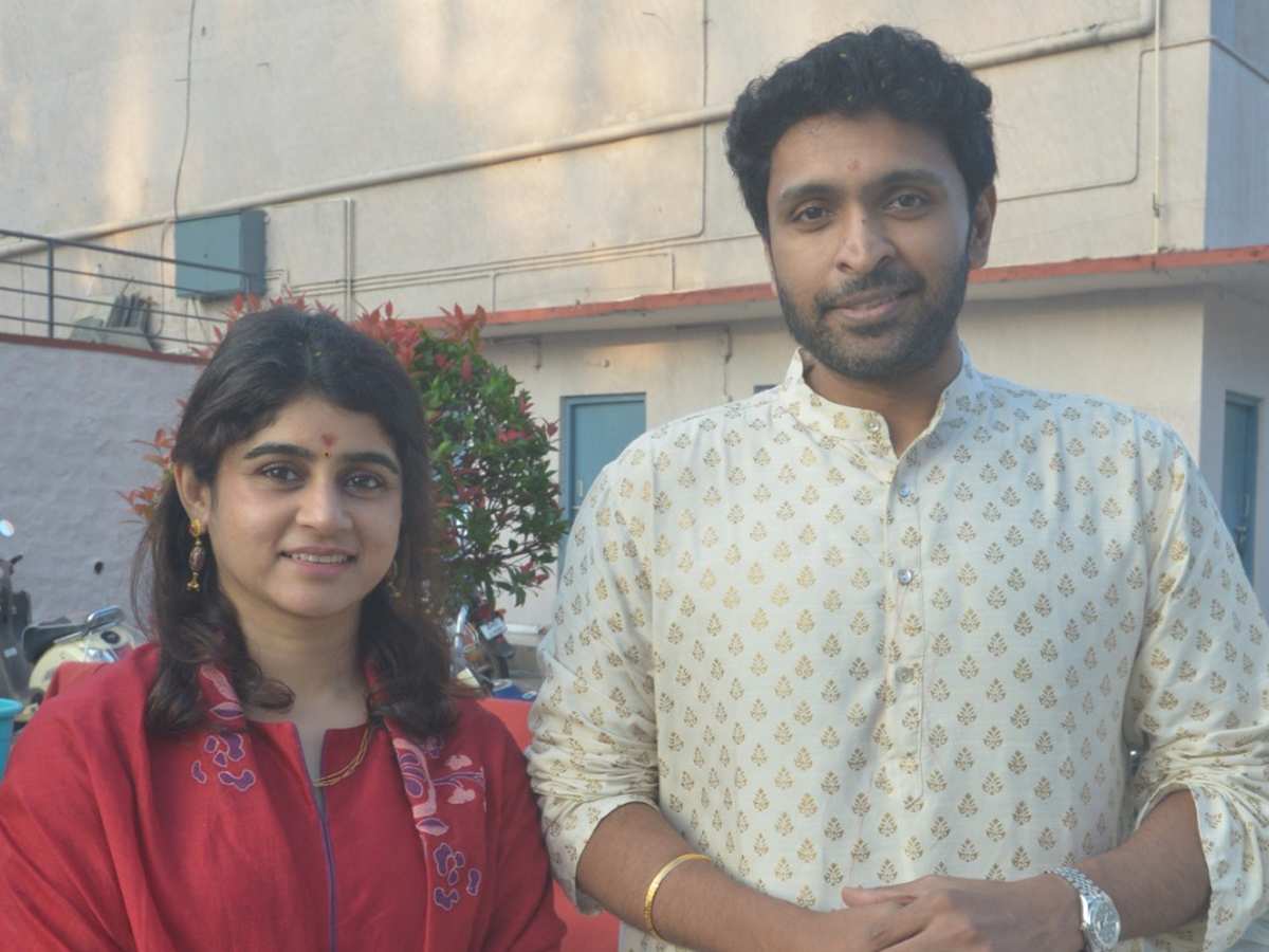 Actor Vikram Prabhu And Lakshmi Ujjaini Visited Tirumala Photos11
