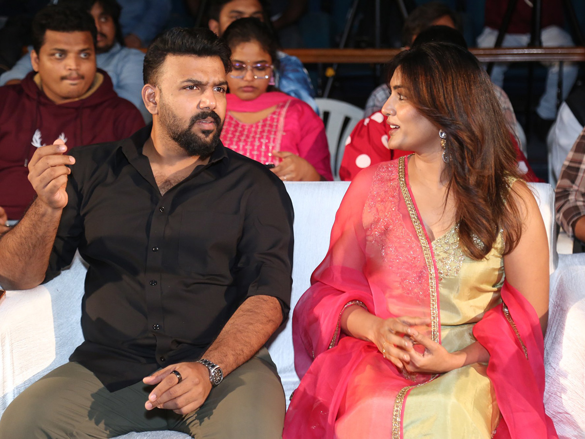 OM Shanti Shanti Shantihi Teaser Launch Event Photos6