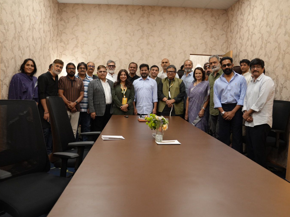 TFI Stars Meets CM Revanth Reddy Photos1