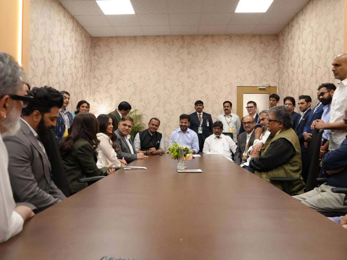 TFI Stars Meets CM Revanth Reddy Photos7