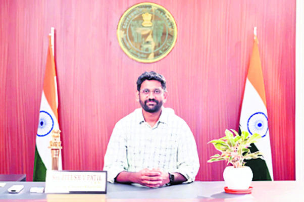 జిల్లా ప్రజలకు కలెక్టర్‌ నూతన సంవత్సర శుభాకాంక్షలు2