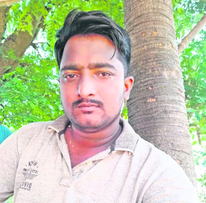 రోడ్డు ప్రమాదంలో యువకుడి దుర్మరణం1