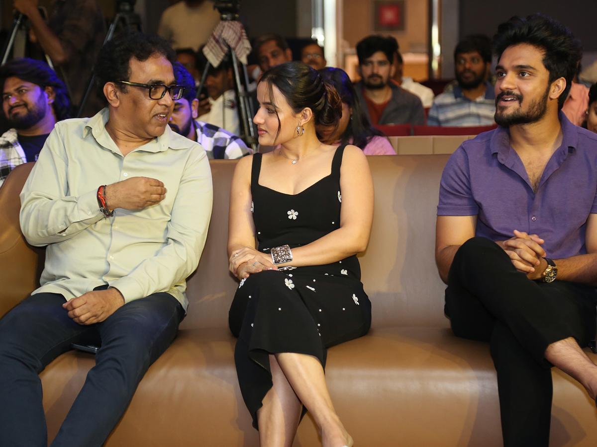 Eesha Movie Success Meet Highlights Photos4