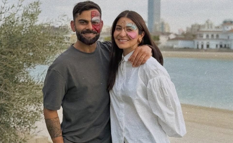 MS Dhoni, Virat Kohli And Other Cricketers Celebrate New Year With Their Families Photos8