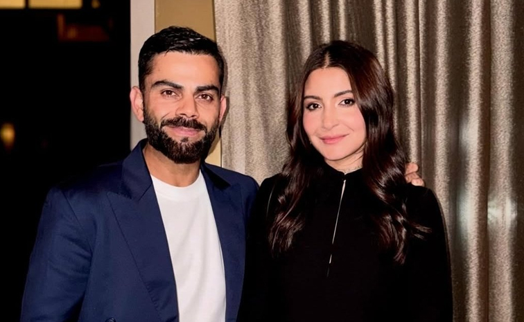 MS Dhoni, Virat Kohli And Other Cricketers Celebrate New Year With Their Families Photos9