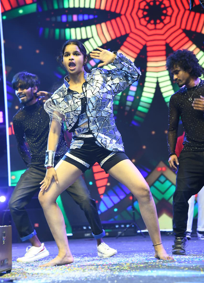 New Year 2026 Celebrations in Hitech City8