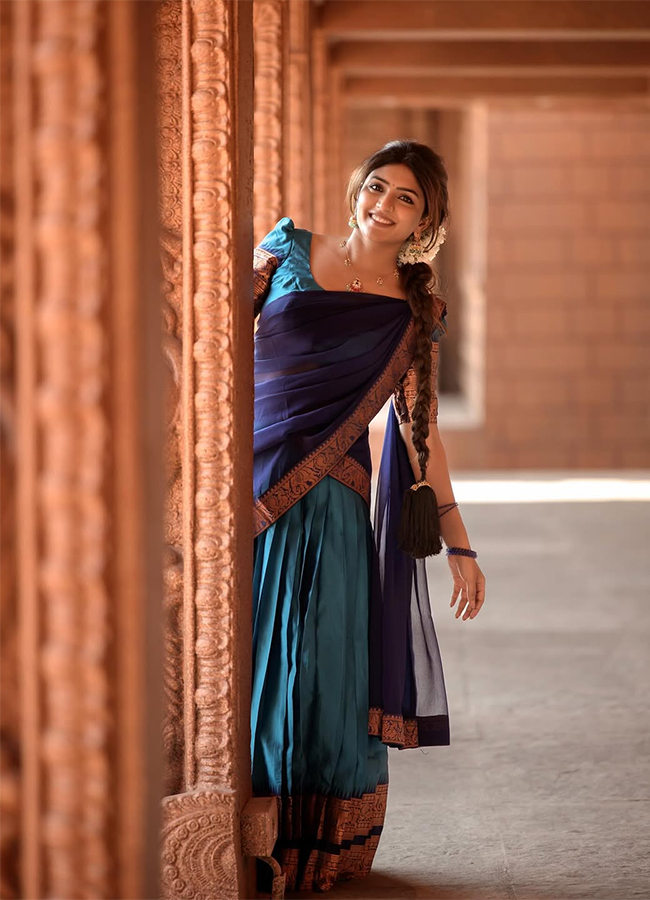 Tollywood Actress Eesha Rebba Traditional HD Photos6