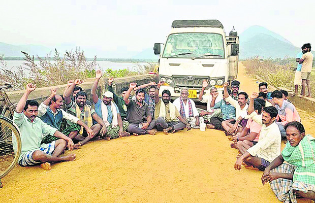 మరీ ఇంత మోసమా?1