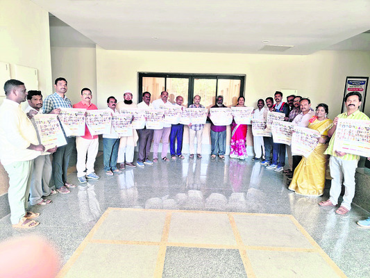 పెద్దమ్మతల్లికి  పంచామృతాభిషేకం2