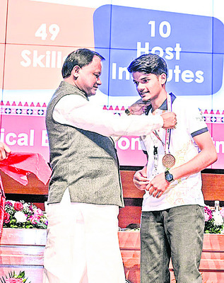 నైపుణ్య యువతరం ఆవిష్కరణే లక్ష్యం 1