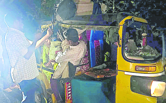 ప్ర‘గతి’ రథానికి అవాంతరం1