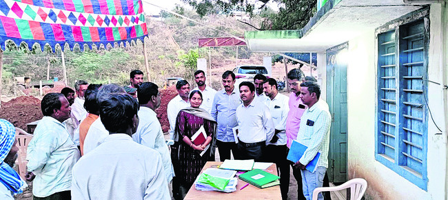 విధుల్లో నిర్లక్ష్యం వహిస్తే చర్యలు
2