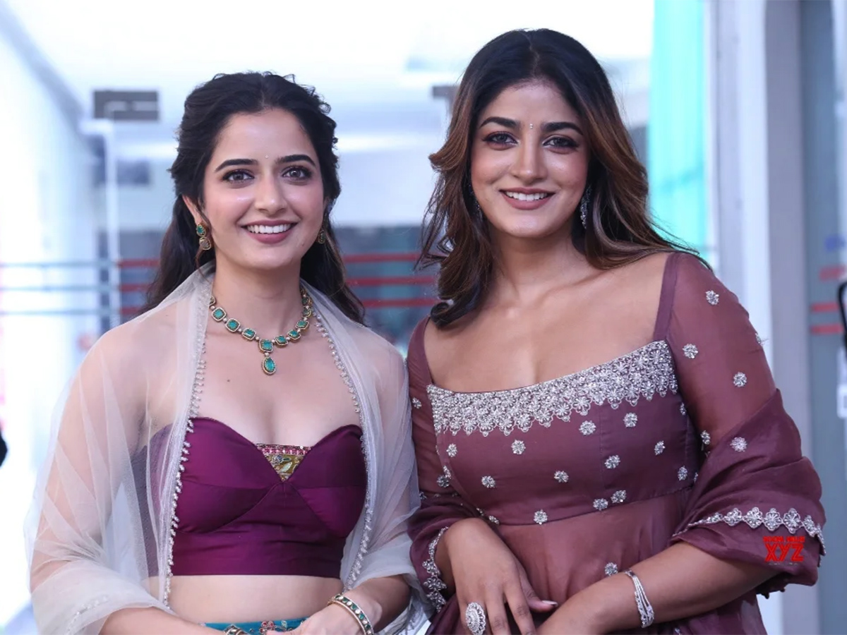 Bhartha Mahasayulaku Wignyapthi Movie Actress Dimple Hayathi, Ashika Ranganath1