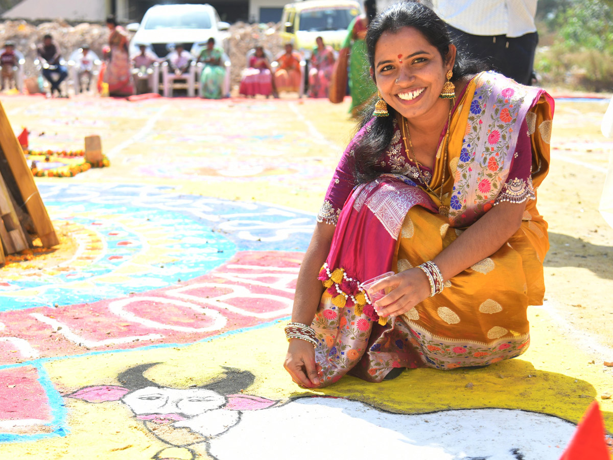 Rangoli Competition At Sri SPR Global School At Gajularamaram Photos26