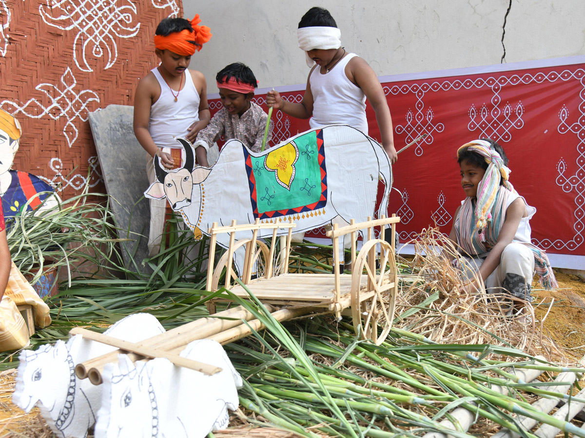 Rangoli Competition At Sri SPR Global School At Gajularamaram Photos4
