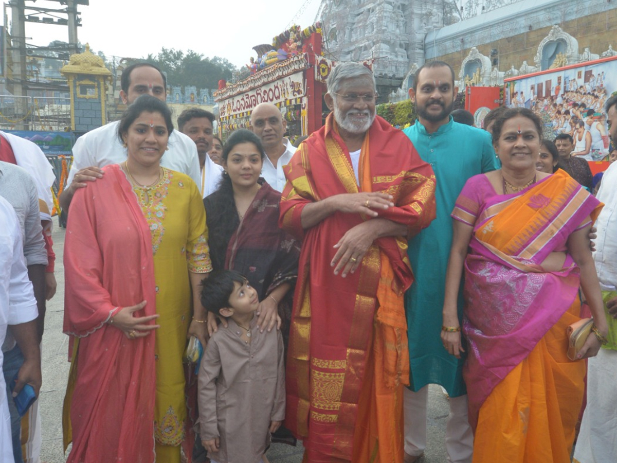 Senior Artist Tanikella Bharani Visited Tirumala Photos1