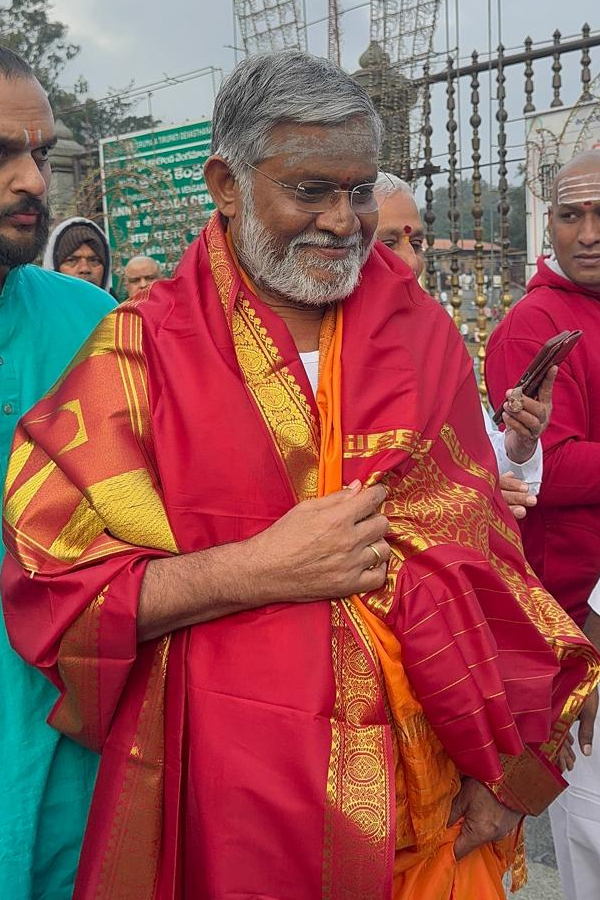 Senior Artist Tanikella Bharani Visited Tirumala Photos11
