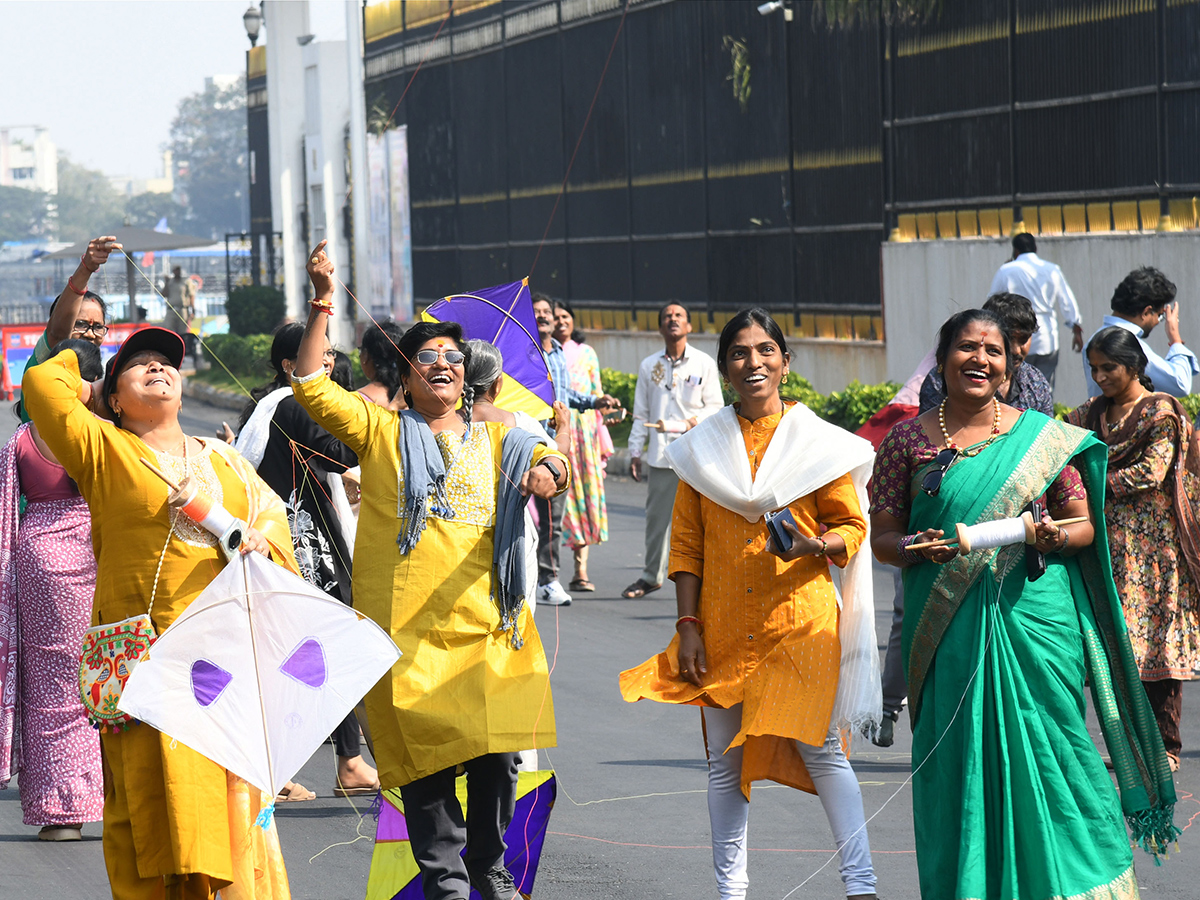 Telangana Secretariat employees fly kites during a pre Sankranti1