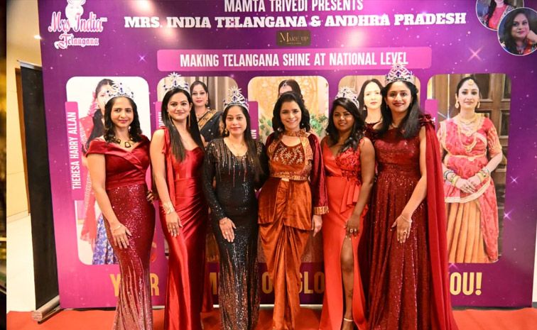 Telangana queens shine in Mrs India competition Photos1
