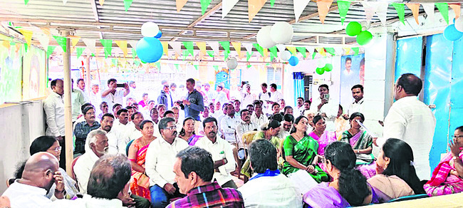 వైఎస్సార్‌సీపీ పటిష్టతే లక్ష్యం1