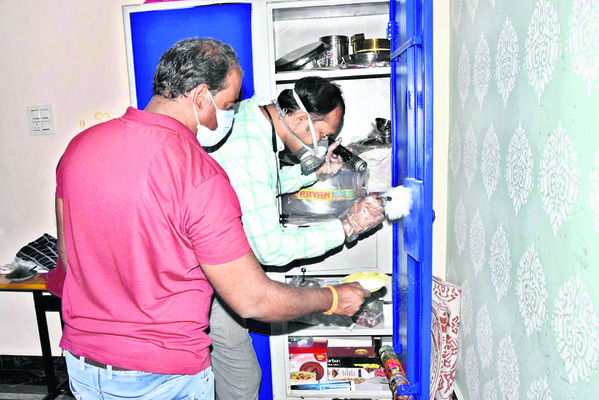 ఊరెళ్తున్నారా.. జర జాగ్రత్త! 1