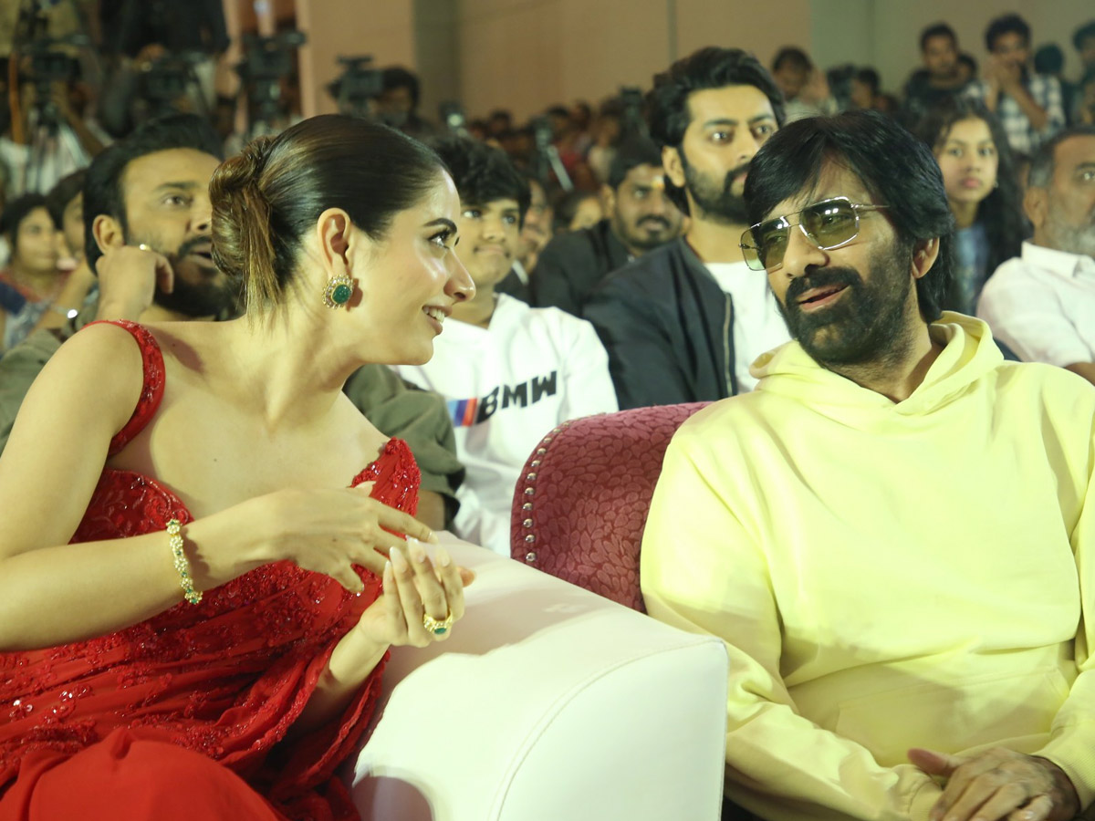 Bhartha Mahasayulaku Wignyapthi Pre Release Event Photos2