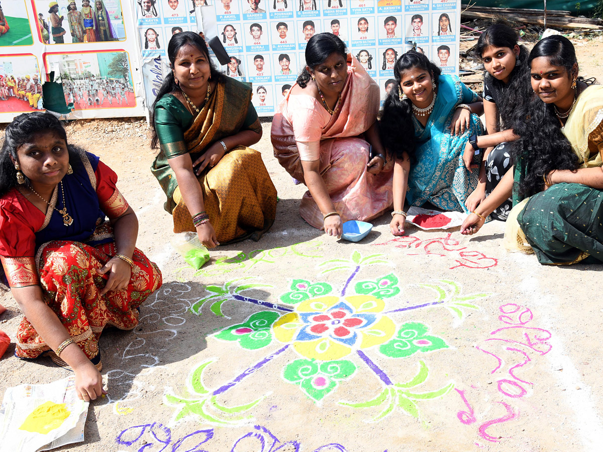 Sakshi Sankranthi Rangoli Competition at Hyderabad Photos12