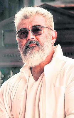 అభిమానులు జీవితంలో ఎదగాలి..! 2